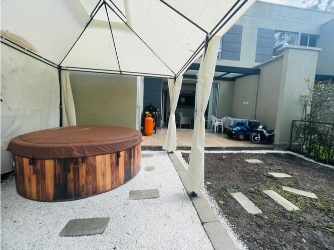 Casa de 3 alcobas en venta en Lomitas, La Ceja, 132 m² · foto 16 de 24