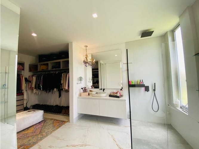 Casa de 3 alcobas en venta en Llano Grande, Rionegro, 420 m² · foto 14 de 24