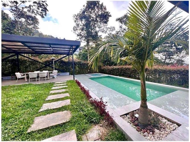 Casa de 4 alcobas en venta en Las Palmas, Envigado, 450 m² · foto 23 de 24