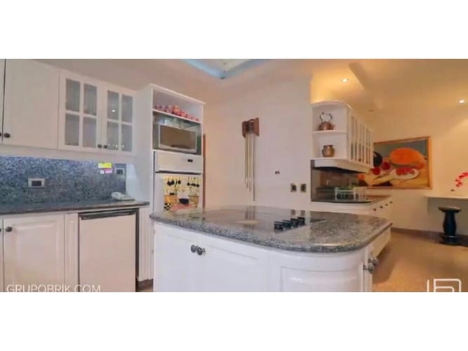 Apartamento de 4 alcobas en venta en San Lucas, Medellín, 570 m² · foto 7 de 24
