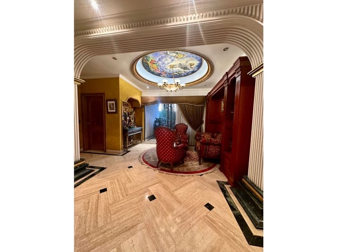 Apartamento de 4 alcobas en venta en San Lucas, Medellín, 570 m² · foto 22 de 24