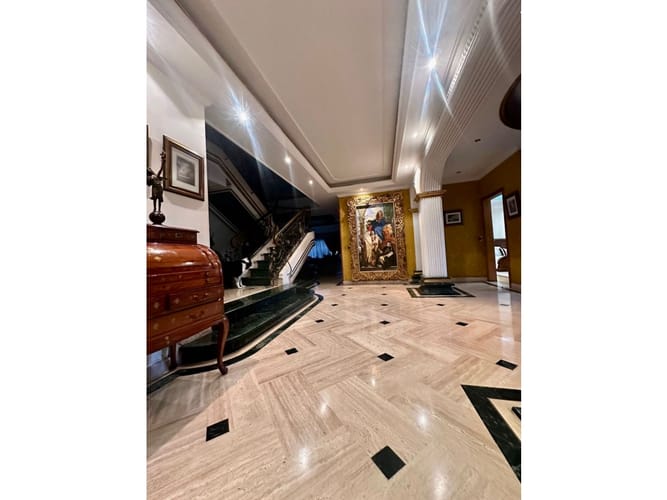 Apartamento de 4 alcobas en venta en San Lucas, Medellín, 570 m² · foto 24 de 24