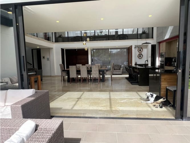 Casa de 5 alcobas en venta en Llano Grande, Rionegro, 600 m² · foto 15 de 20