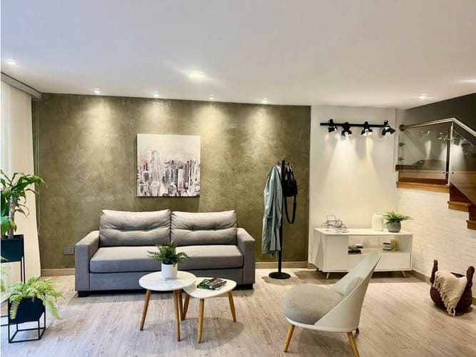 Apartamento de 3 alcobas en arriendo en El Poblado, Medellín, 150 m² · foto 2 de 14