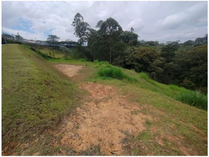 Lote en venta en Quirama, Rionegro, 4406 m² · foto 2 de 4