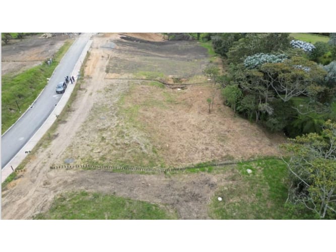 Lote en venta en San Miguel, La Ceja · foto 5 de 10