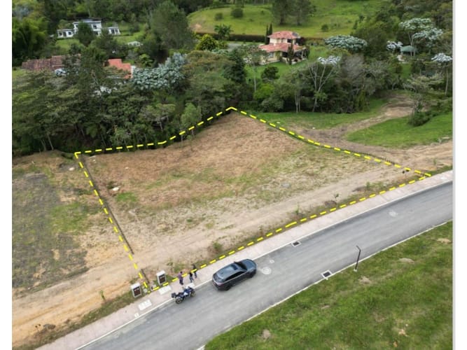 Lote en venta en San Miguel, La Ceja · foto 8 de 10