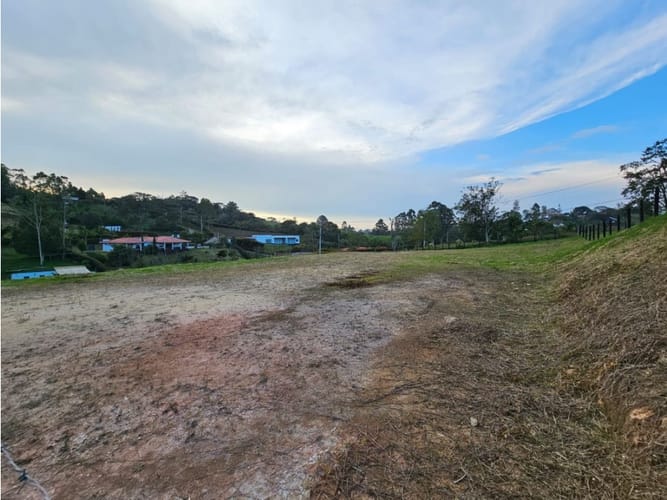 Lote en venta en Quirama, Rionegro, 2000 m² · foto 6 de 11