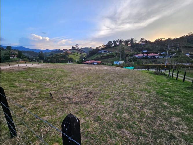 Lote en venta en Quirama, Rionegro, 2000 m² · foto 11 de 11