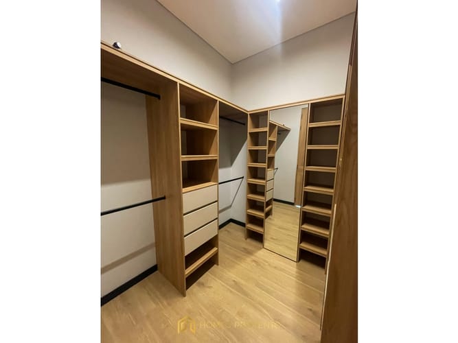 Casa de 3 alcobas en venta en Llano Grande, Rionegro, 450 m² · foto 23 de 24
