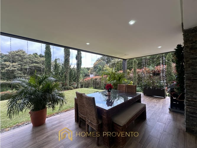 Casa de 4 alcobas en arriendo en Mesa, Envigado, 450 m² · foto 6 de 24