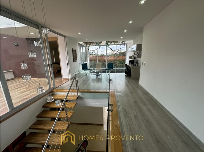 Casa de 4 alcobas en arriendo en Mesa, Envigado, 450 m² · foto 7 de 24