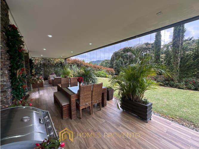 Casa de 4 alcobas en arriendo en Mesa, Envigado, 450 m² · foto 14 de 24