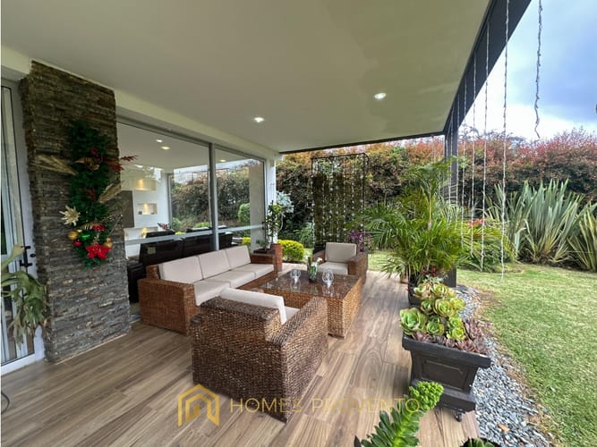 Casa de 4 alcobas en arriendo en Mesa, Envigado, 450 m² · foto 16 de 24