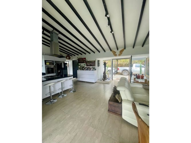 Casa de 3 alcobas en venta en El Retiro, 210 m² · foto 4 de 21