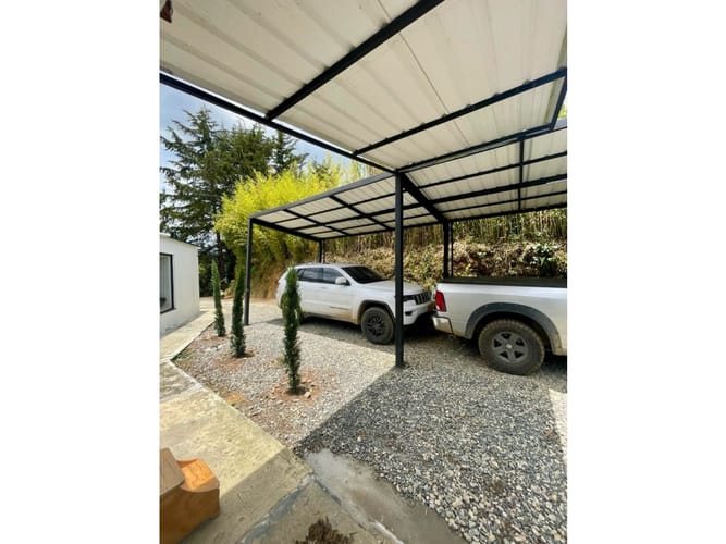 Casa de 3 alcobas en venta en El Retiro, 210 m² · foto 19 de 21