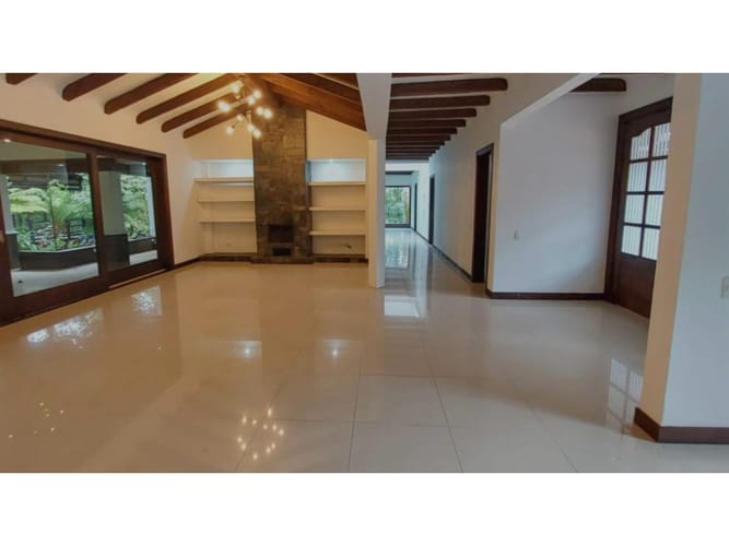 Casa de 3 alcobas en venta en Don Diego, El Retiro, 350 m² · foto 11 de 12