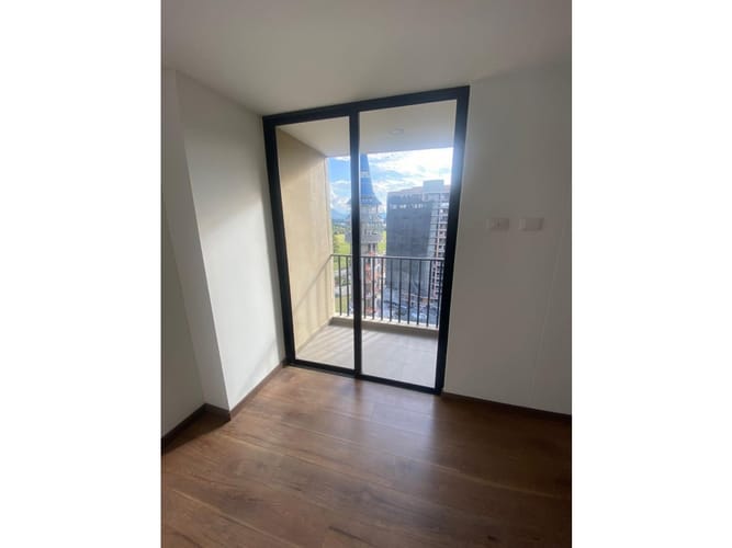 Apartamento de 3 alcobas en venta en San Antonio De Pereira, Rionegro, 80 m² · foto 3 de 13