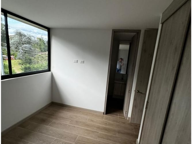 Apartamento de 2 alcobas en venta en El Retiro, 84 m² · foto 9 de 13