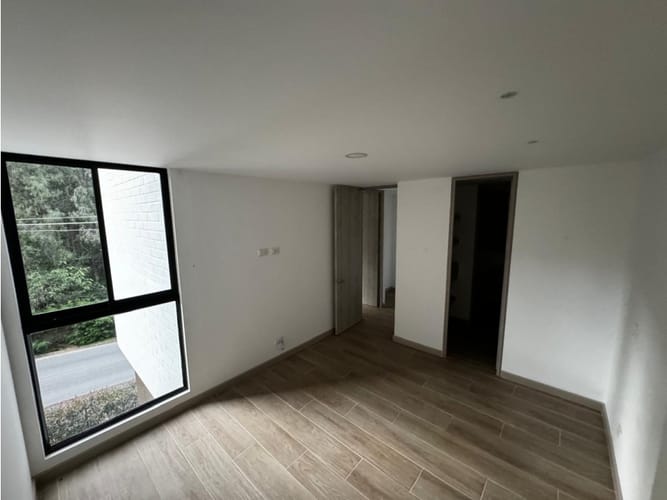Apartamento de 2 alcobas en venta en El Retiro, 84 m² · foto 10 de 13