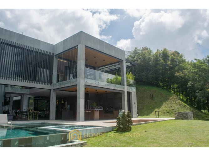 Casa de 4 alcobas en venta en Las Palmas, Envigado, 844 m² · foto 6 de 24