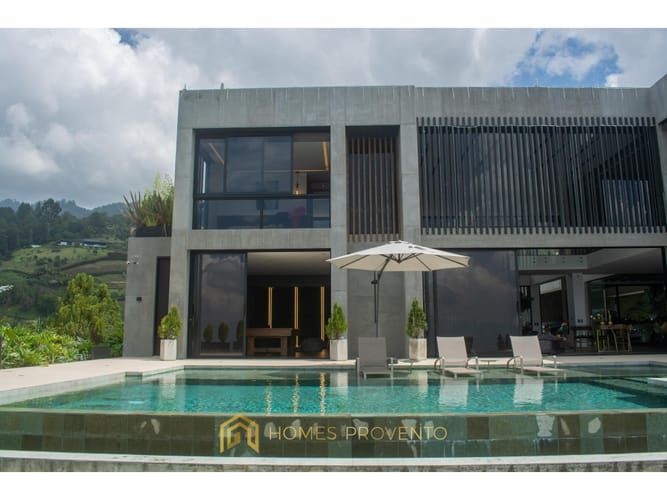 Casa de 4 alcobas en venta en Las Palmas, Envigado, 844 m² · foto 8 de 24