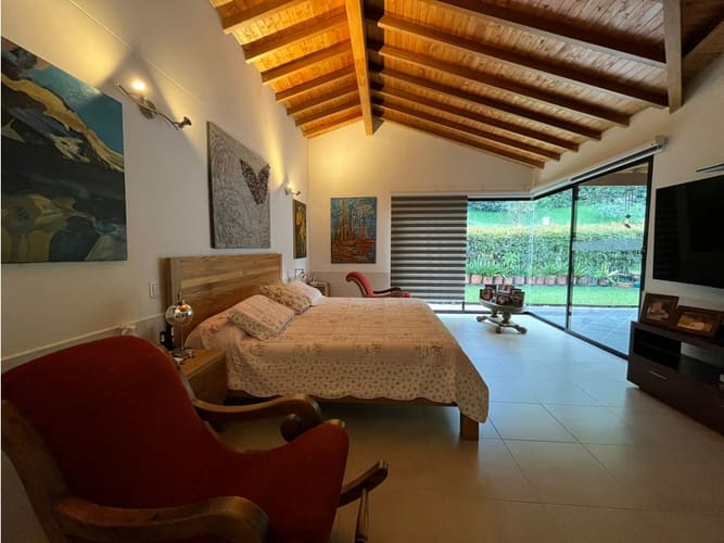 Casa de 3 alcobas en venta en El Retiro, 306 m² · foto 15 de 24