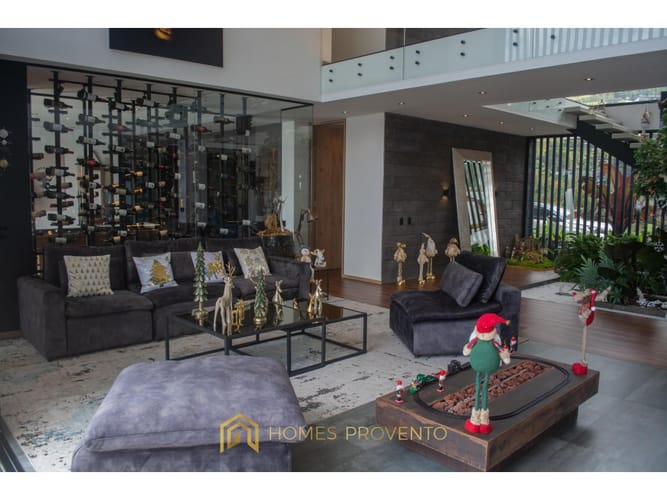 Casa de 4 alcobas en venta en Las Palmas, Envigado, 844 m² · foto 13 de 24