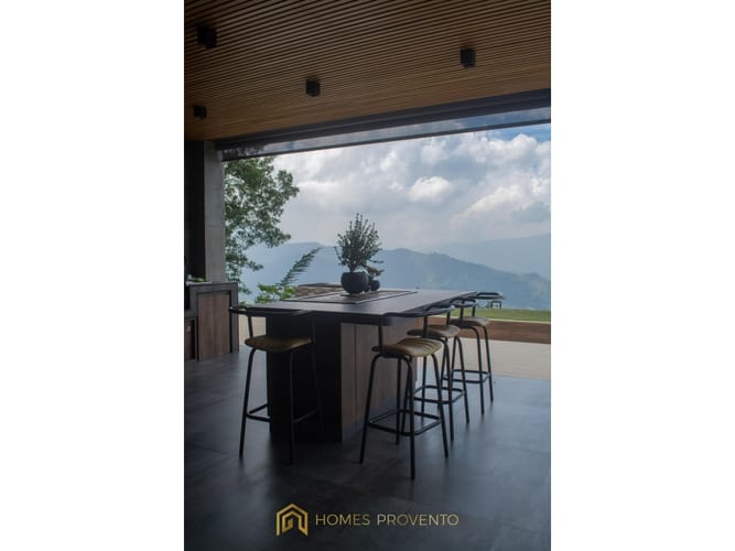Casa de 4 alcobas en venta en Las Palmas, Envigado, 844 m² · foto 20 de 24