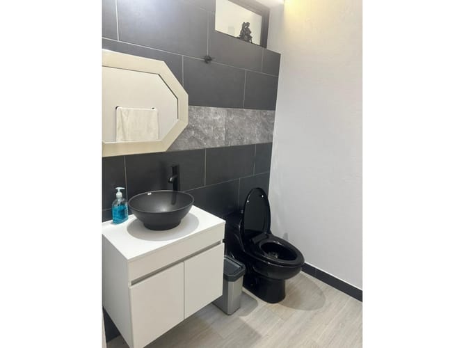 Casa de 6 alcobas en venta en Guamito, Rionegro, 400 m² · foto 13 de 14