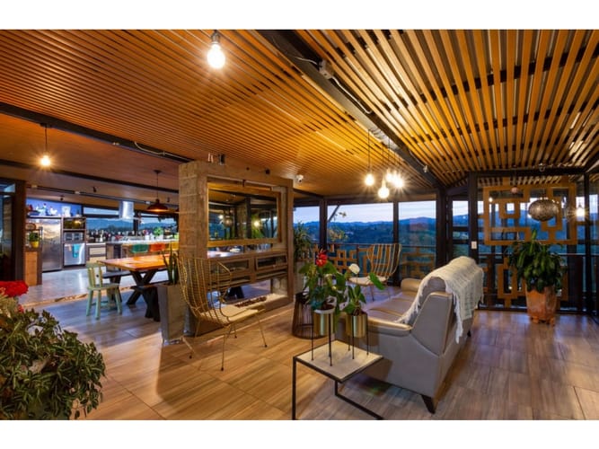 Casa de 4 alcobas en venta en El Porvenir, Rionegro, 576 m² · foto 7 de 20