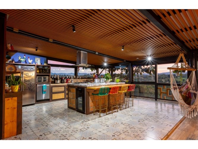 Casa de 4 alcobas en venta en El Porvenir, Rionegro, 576 m² · foto 8 de 20