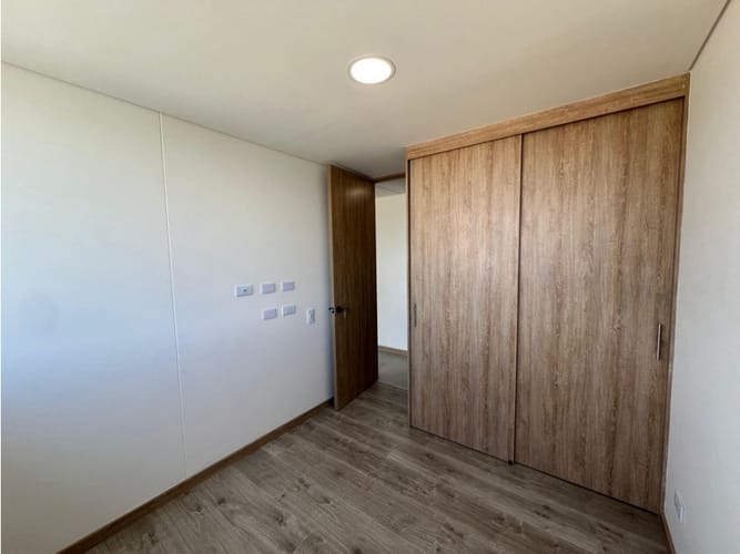 Apartamento de 2 alcobas en venta en San Antonio De Pereira, Rionegro, 65 m² · foto 8 de 16