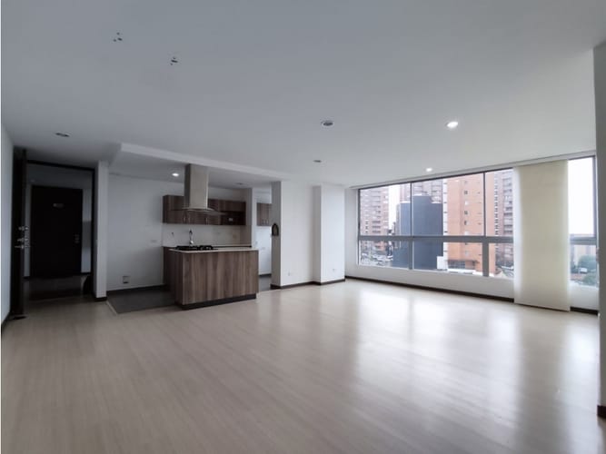 Apartamento de 3 alcobas en venta en Loma El Atravesado, Envigado, 100 m² · foto 1 de 9