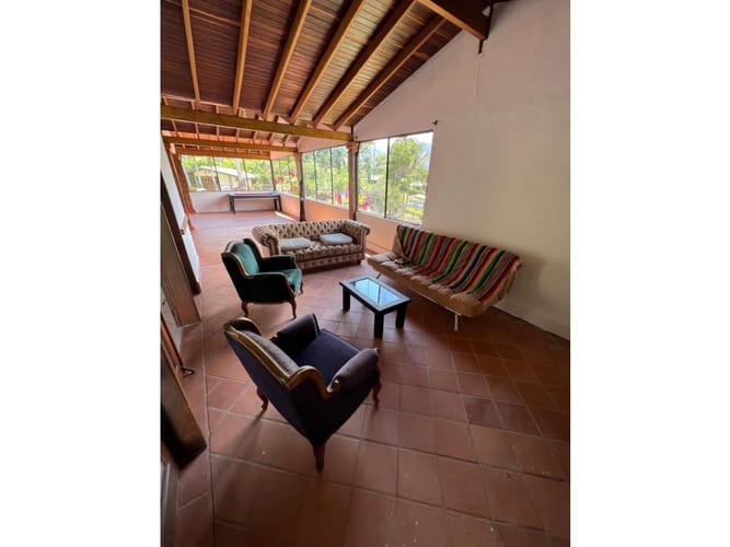 Casa de 3 alcobas en venta en La Veta, Copacabana, 1500 m² · foto 4 de 24