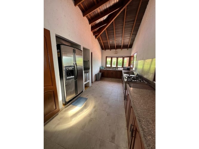 Casa de 3 alcobas en venta en La Veta, Copacabana, 1500 m² · foto 5 de 24