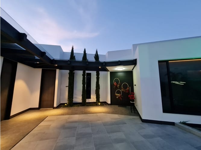 Casa de 3 alcobas en venta en El Retiro, 865 m² · foto 13 de 24