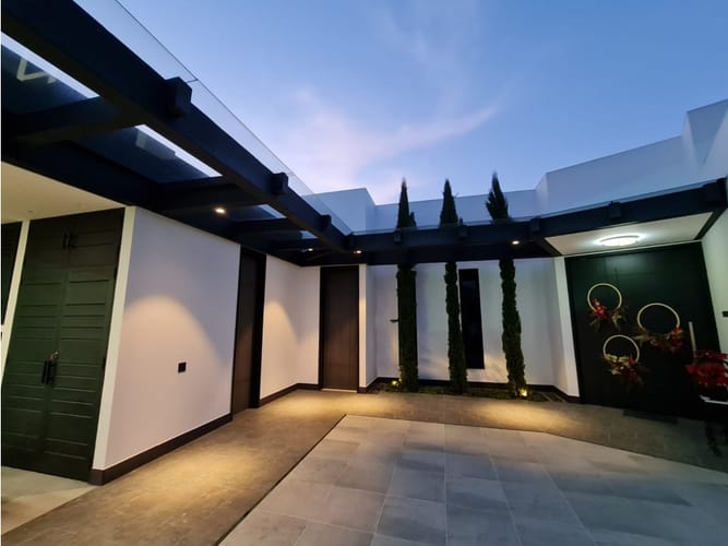 Casa de 3 alcobas en venta en El Retiro, 865 m² · foto 17 de 24