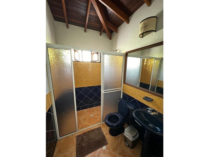 Casa de 3 alcobas en venta en La Veta, Copacabana, 1500 m² · foto 14 de 24