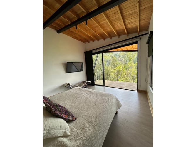 Casa de 5 alcobas en venta en Guamito, Rionegro, 470 m² · foto 18 de 24