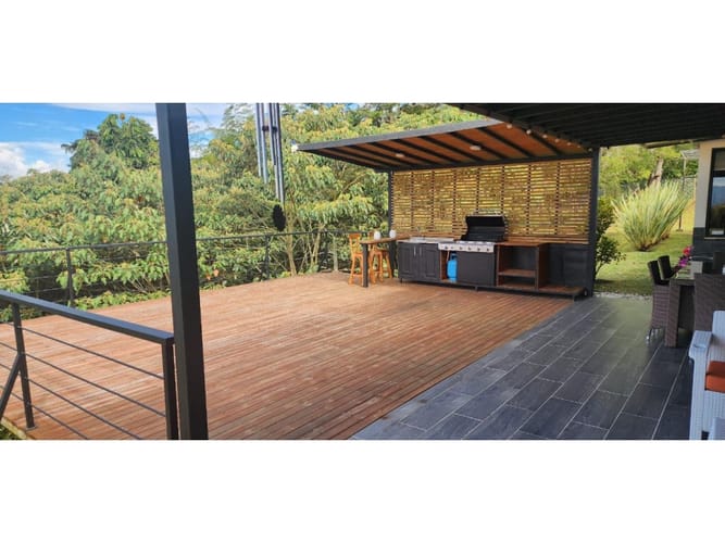 Casa de 4 alcobas en venta en El Carmen De Viboral, El Carmen de Viboral, 400 m² · foto 8 de 17