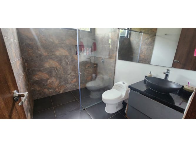 Casa de 4 alcobas en venta en El Carmen De Viboral, El Carmen de Viboral, 400 m² · foto 11 de 17