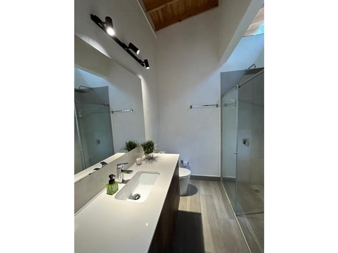 Casa de 5 alcobas en venta en Guamito, Rionegro, 470 m² · foto 24 de 24