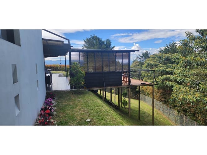Casa de 4 alcobas en venta en El Carmen De Viboral, El Carmen de Viboral, 400 m² · foto 14 de 17