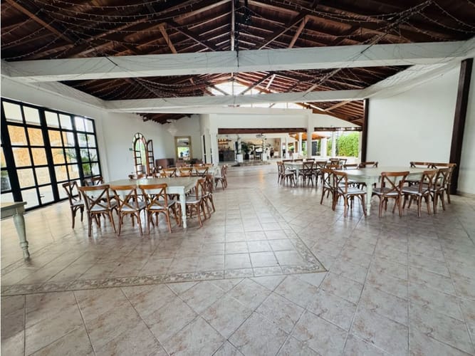 Casa de 5 alcobas en arriendo en La Laja, Rionegro, 1464 m² · foto 12 de 22