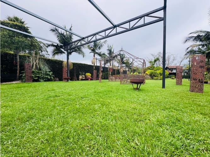 Casa de 5 alcobas en arriendo en La Laja, Rionegro, 1464 m² · foto 14 de 22