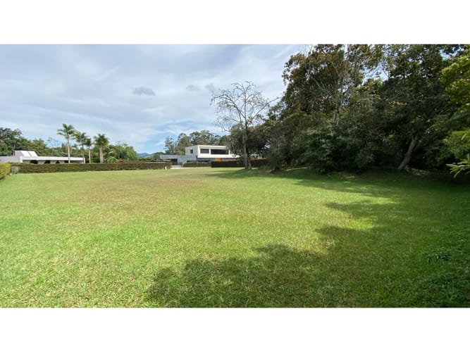 Lote en venta en Llano Grande, Rionegro, 2469 m² · foto 4 de 8