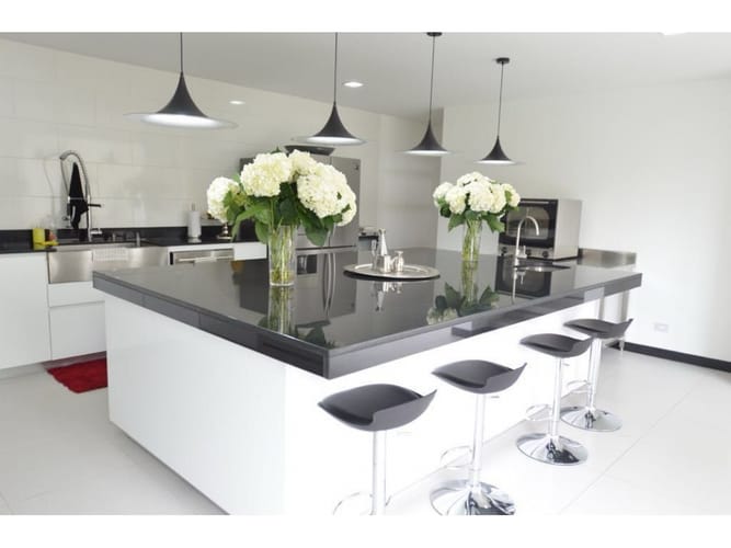 Casa de 4 alcobas en venta en El Retiro, 575 m² · foto 3 de 8