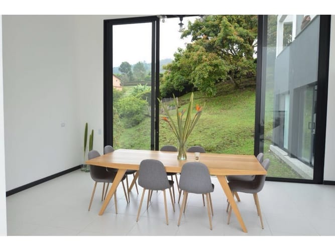Casa de 4 alcobas en venta en El Retiro, 575 m² · foto 6 de 8
