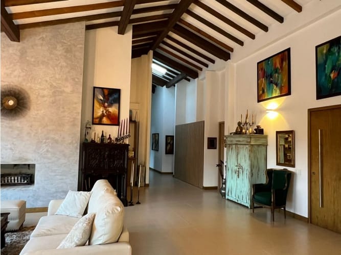 Casa de 4 alcobas en arriendo en El Retiro, 550 m² · foto 4 de 16